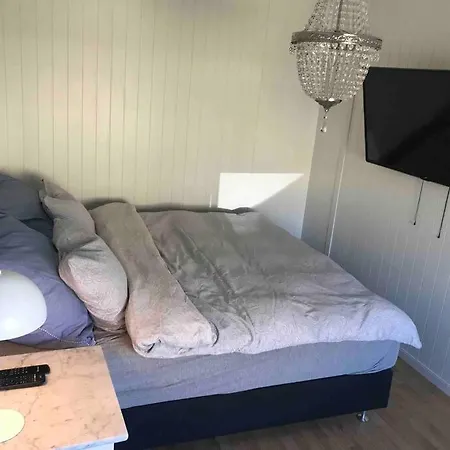 Apartament Stort Hus I Sentrum Med Gangavstand Til 