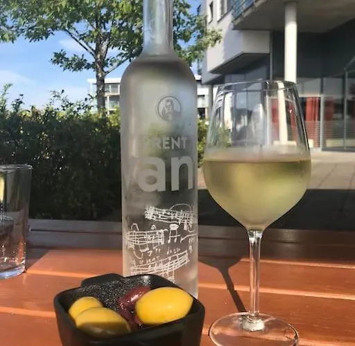 Apartament Stort Hus I Sentrum Med Gangavstand Til 