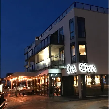 アパート Stort Hus I Sentrum Med Gangavstand Til 